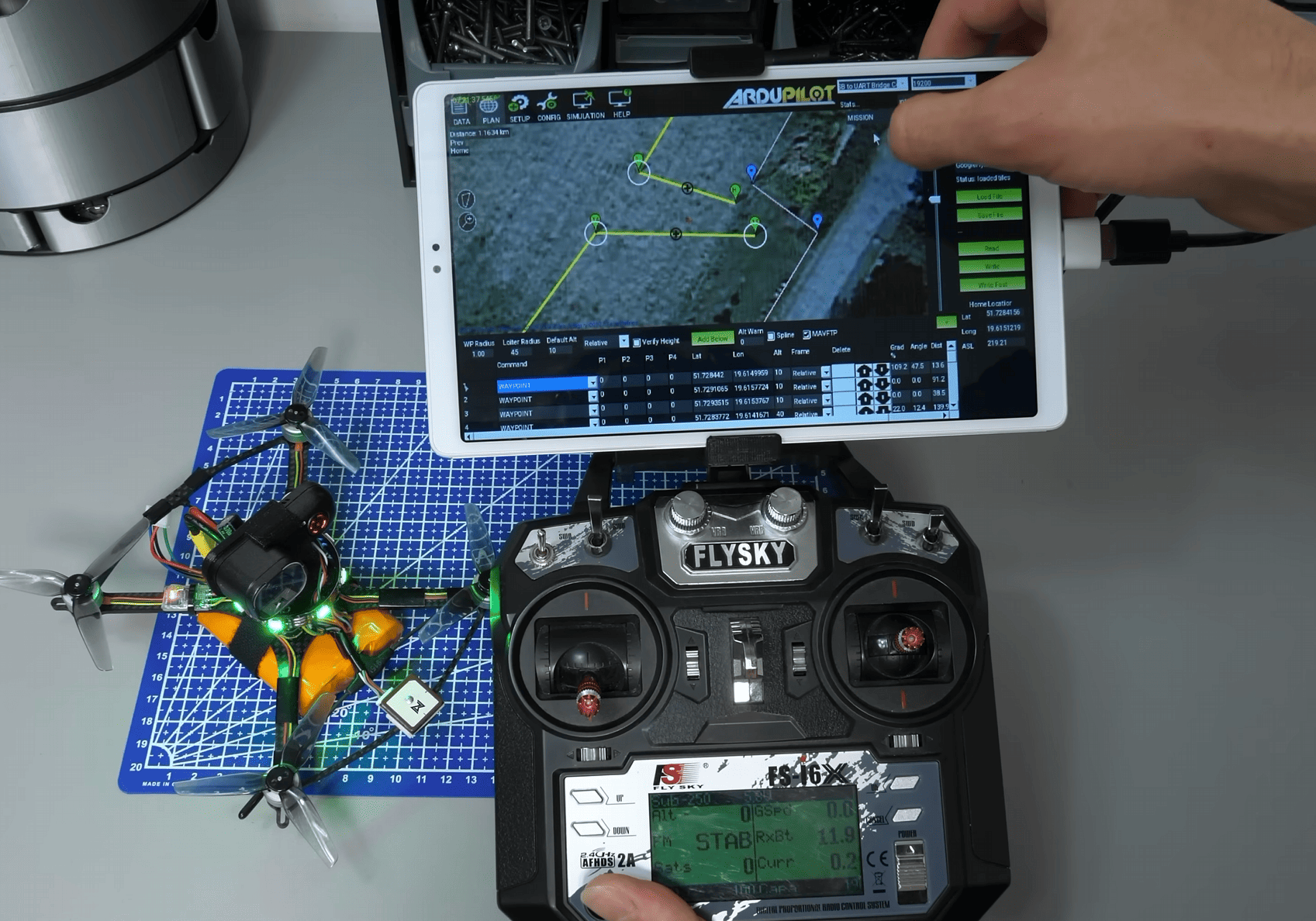 technobee_0568_1_9a758.png